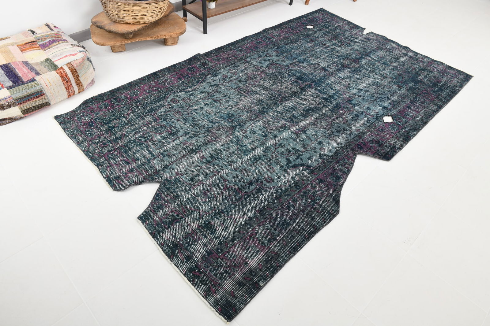 5'5'' x 9'2'' Turkish Vintage Runner Rug - 1955 - 4