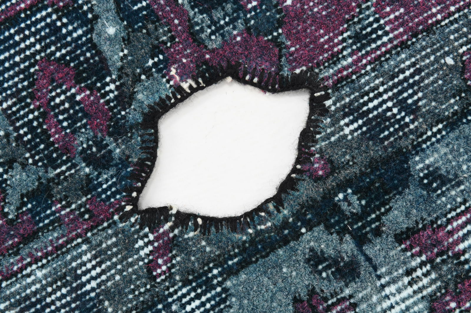 5'5'' x 9'2'' Turkish Vintage Runner Rug - 1955 - 7