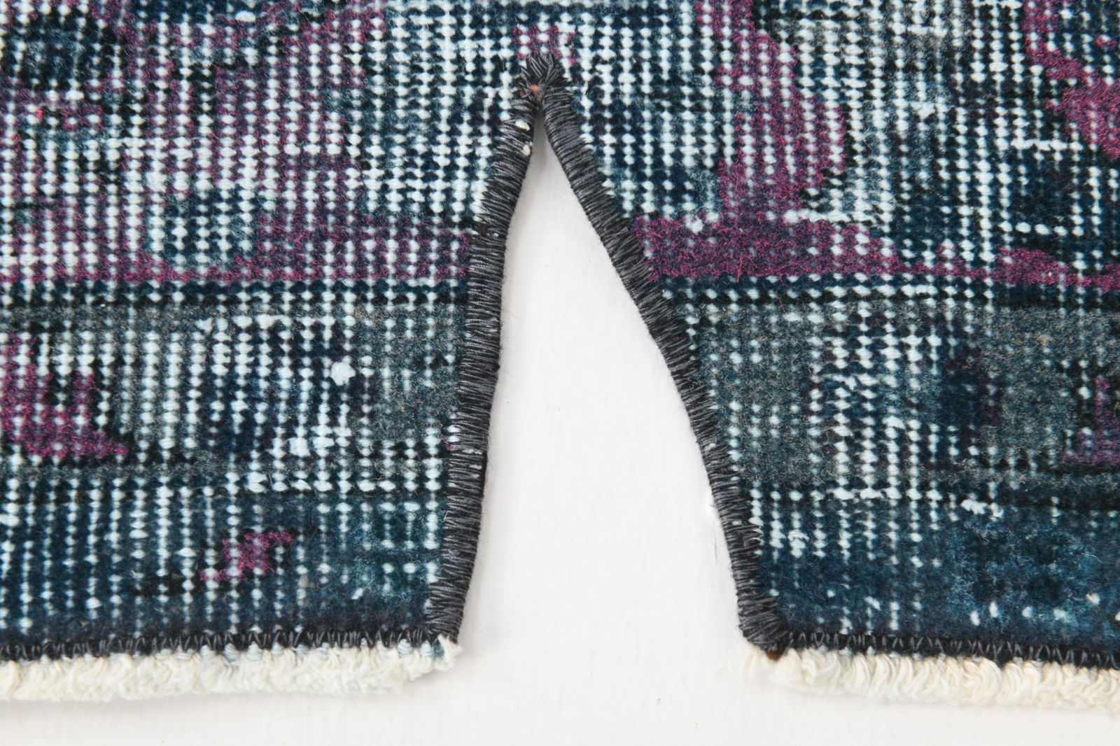 5'5'' x 9'2'' Turkish Vintage Runner Rug - 1955 - 8