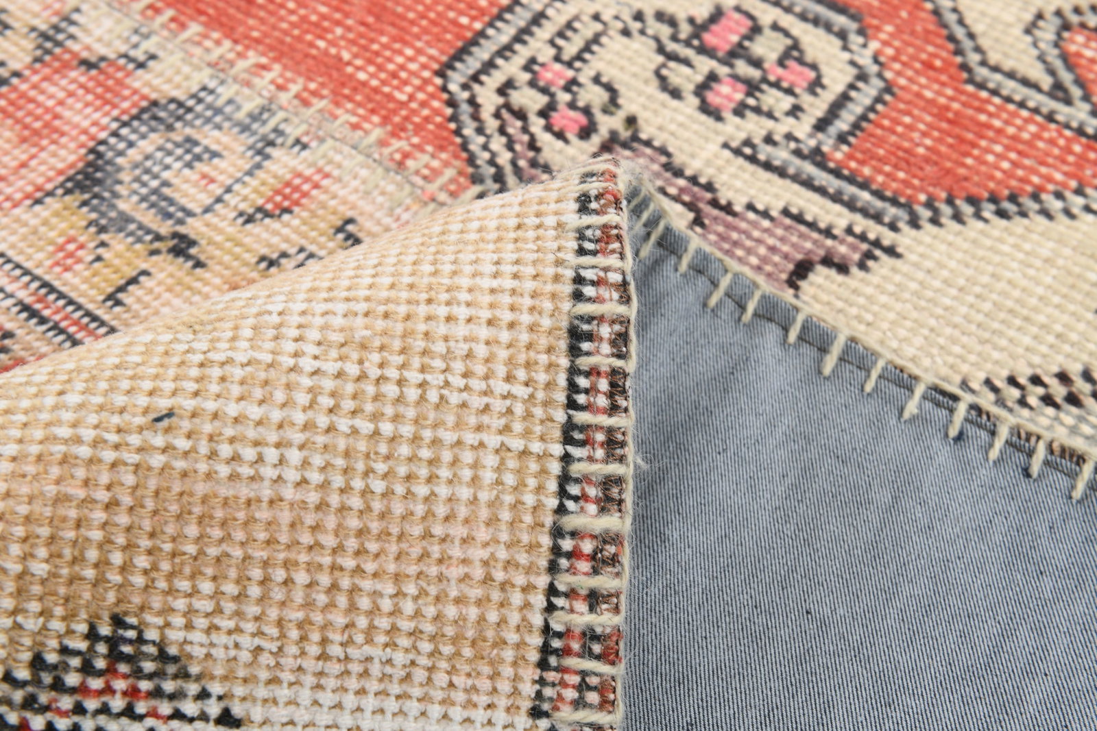 5'8'' x 8'0'' Handmade Vintage Wool Patchwork Rug - 622 - 17