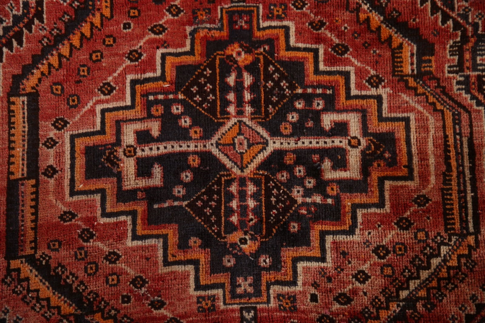 Antique Shiraz Persian Area Rug 5x8 - 10