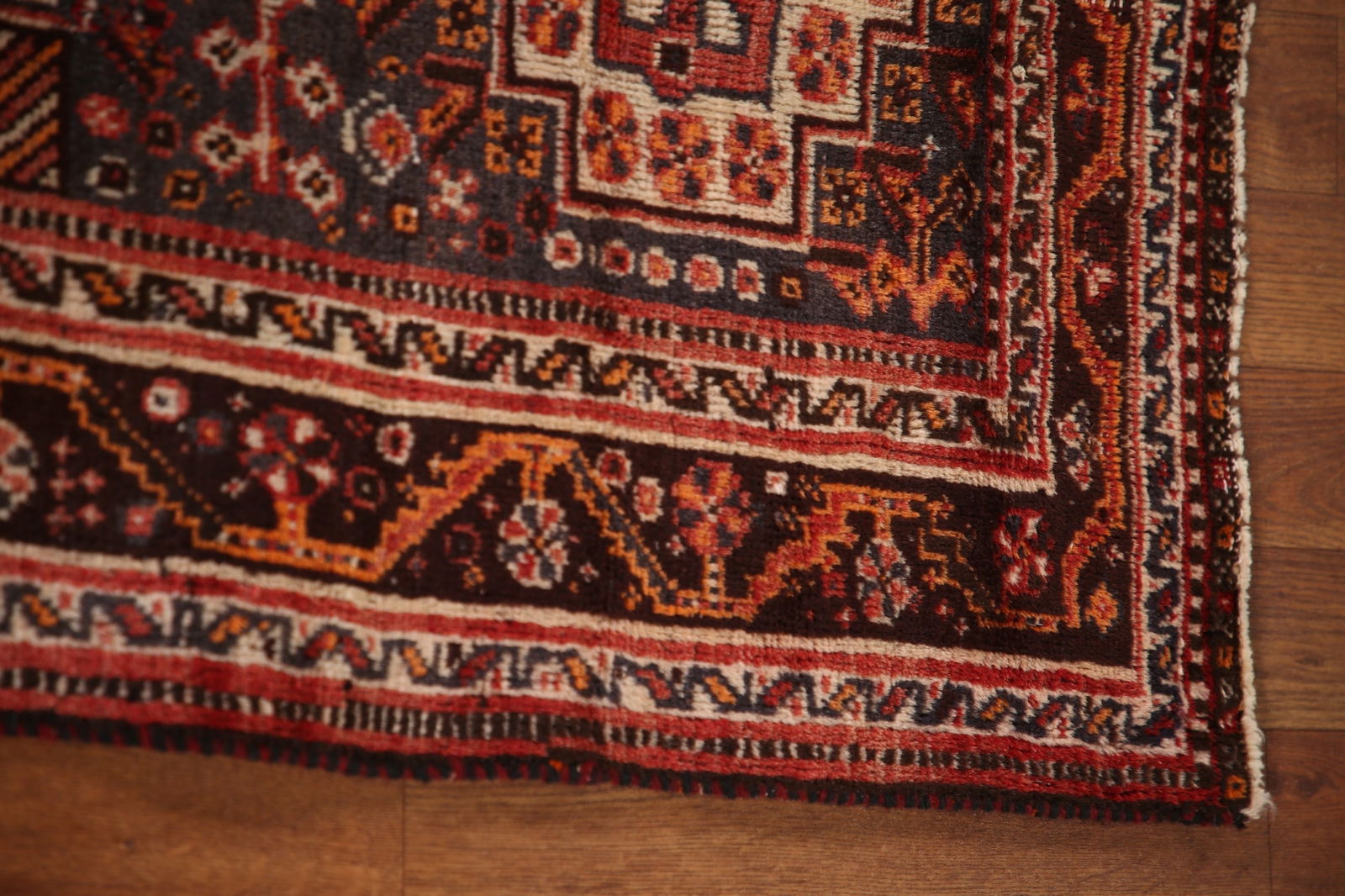 Antique Shiraz Persian Area Rug 5x8 - 13