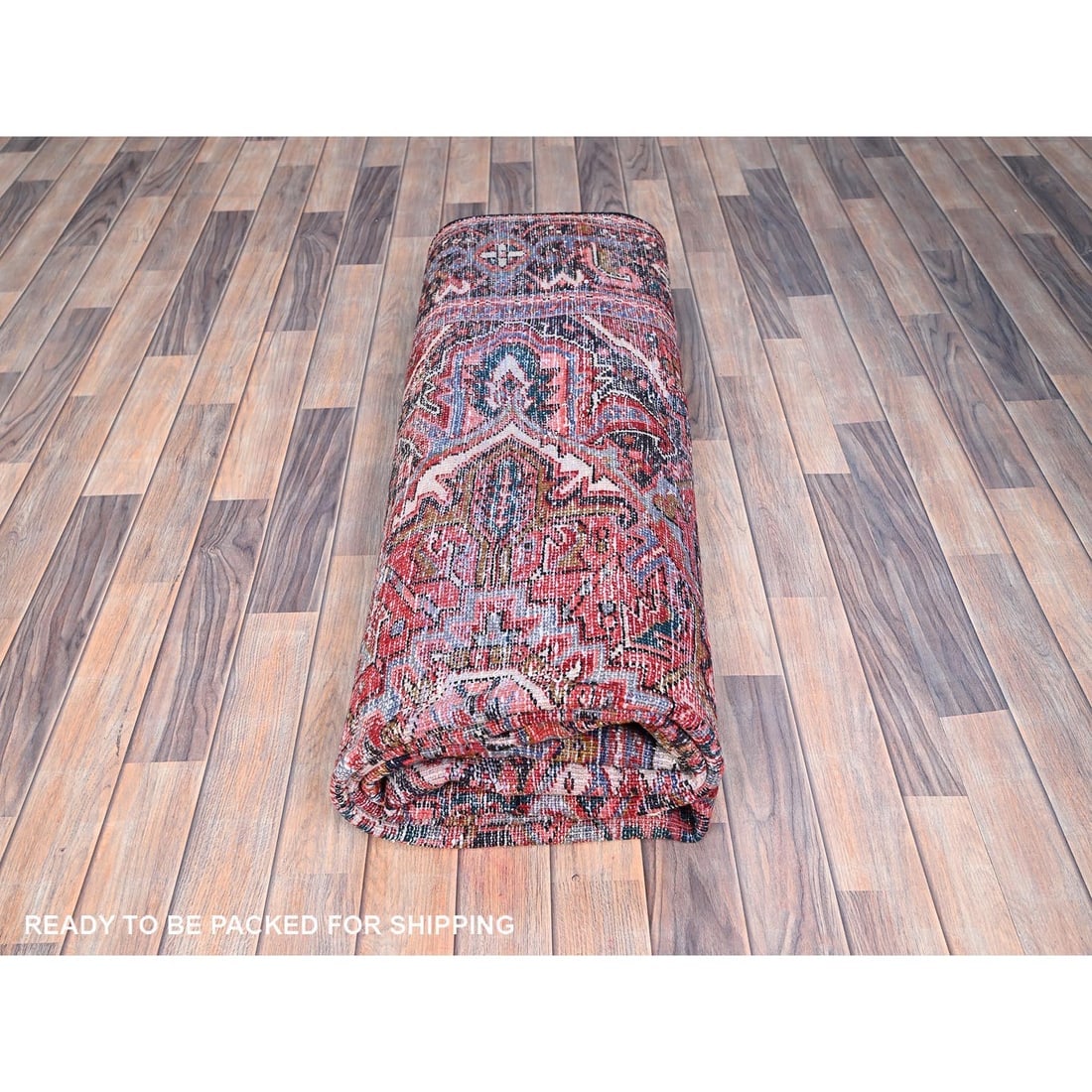 Savvy Red Lustrous Wool Semi Antique Heris Abrash Oriental Rug - 9