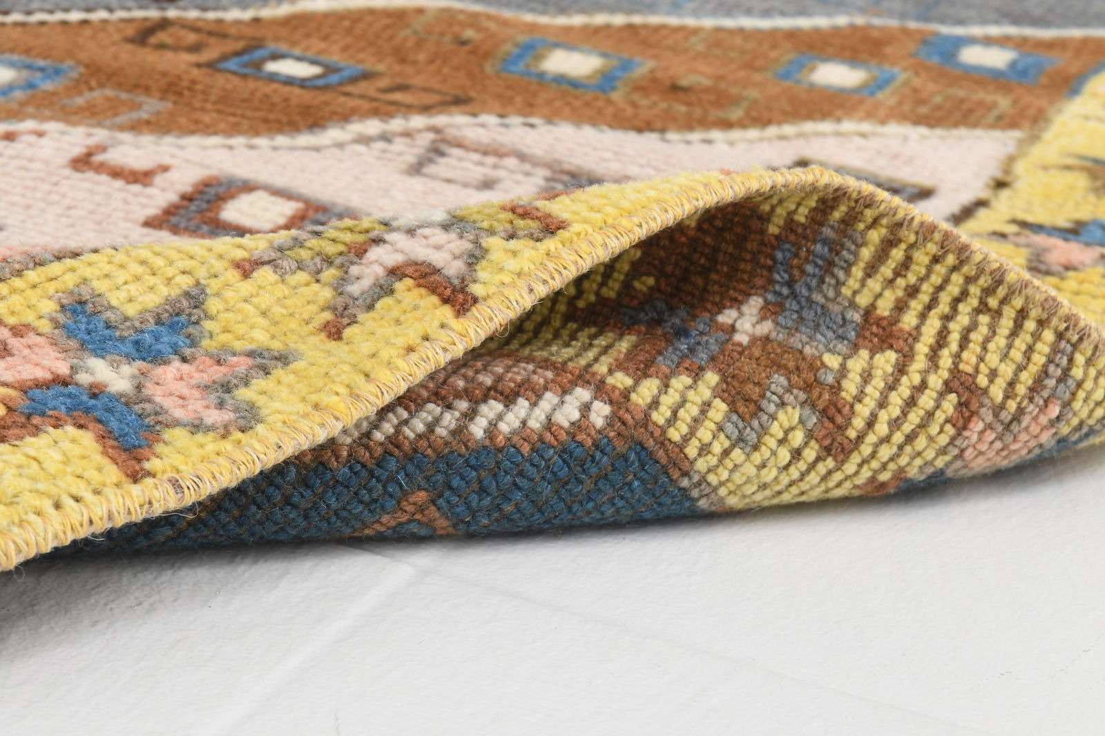 2'6'' x 9'1'' Turkish Vintage Runner Rug - 24767 - 17