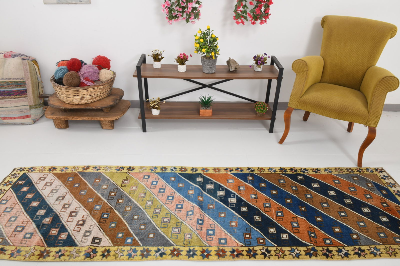 2'6'' x 9'1'' Turkish Vintage Runner Rug - 24767 - 2