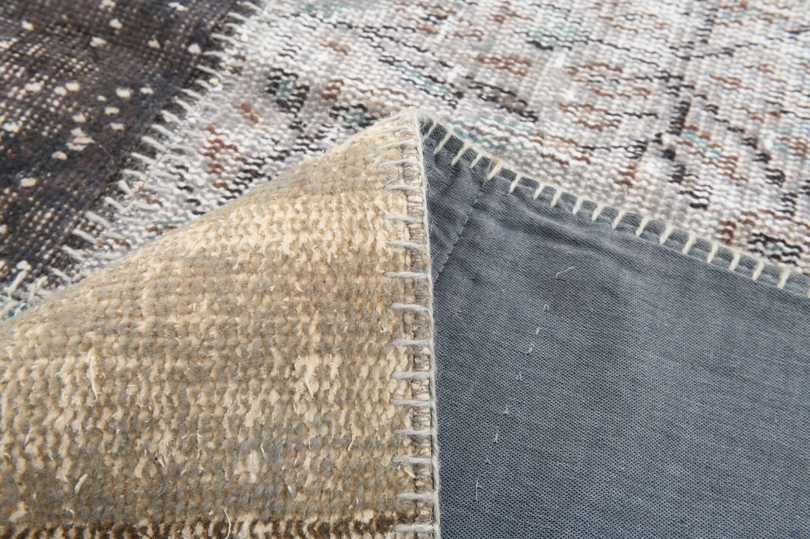 6'10'' x 9'11'' Handmade Vintage Wool Patchwork Rug - 285 - 17