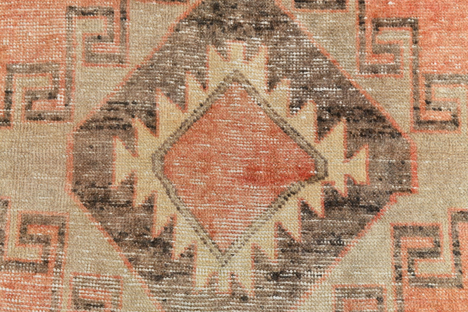 2'8'' x 10'9'' Turkish Vintage Runner Rug - 23253 - 11