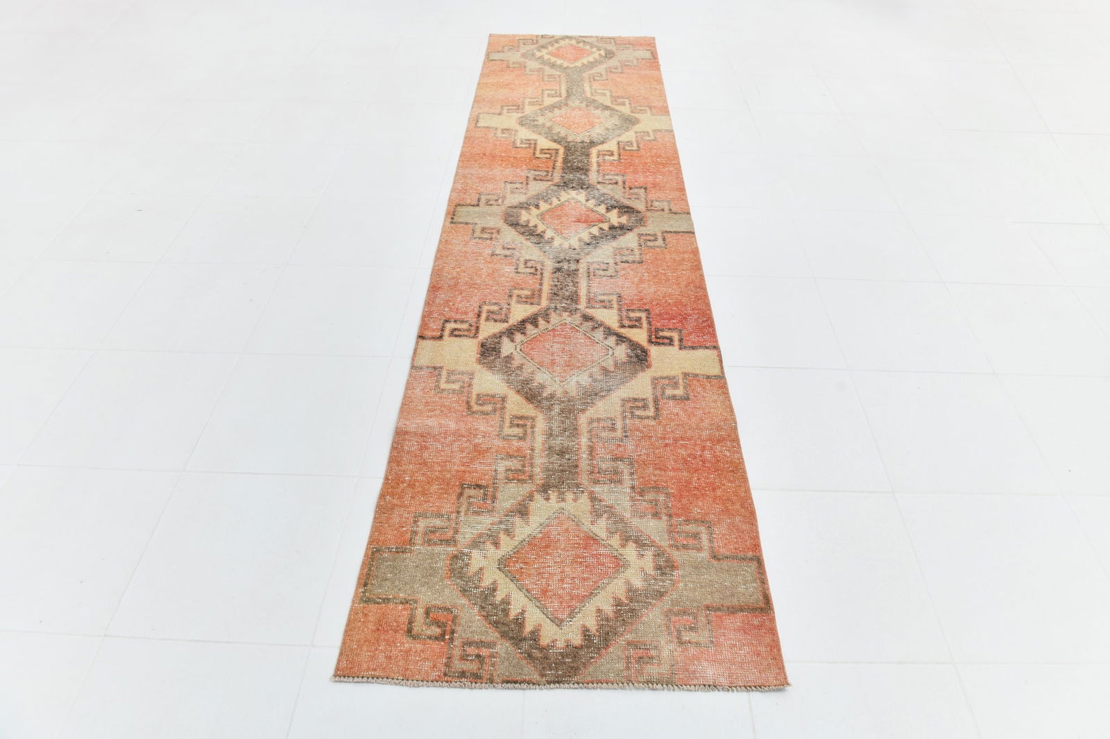 2'8'' x 10'9'' Turkish Vintage Runner Rug - 23253 - 2