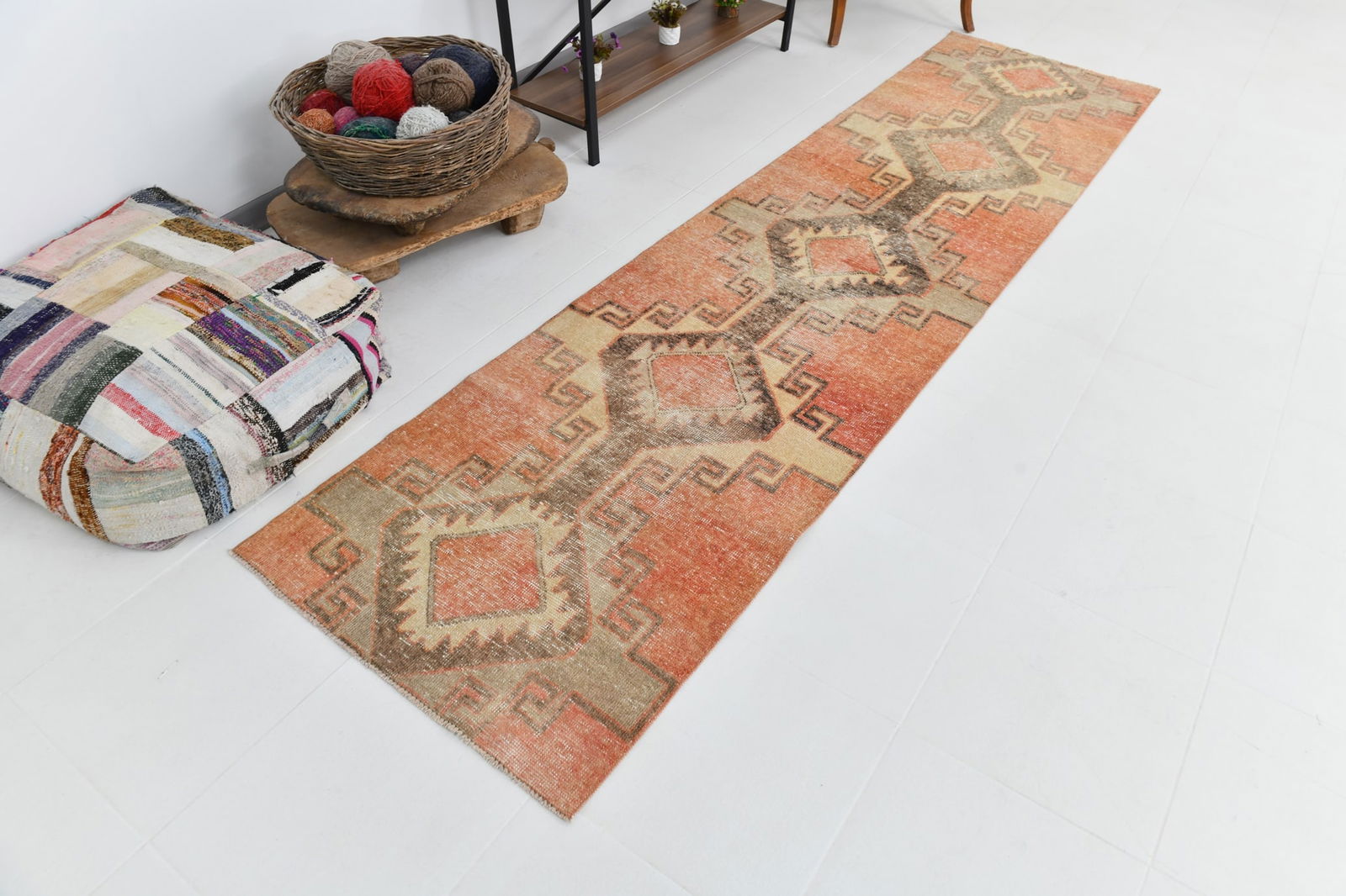 2'8'' x 10'9'' Turkish Vintage Runner Rug - 23253 - 6