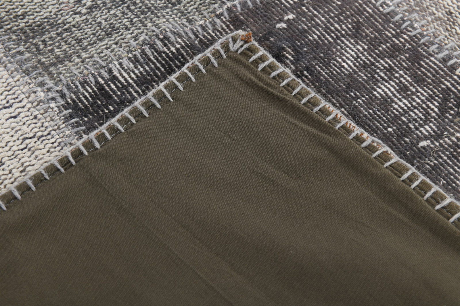 5'8'' x 8'1'' Handmade Vintage Wool Patchwork Rug - 304 - 16