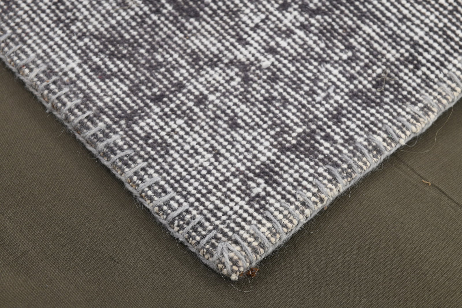 5'8'' x 8'1'' Handmade Vintage Wool Patchwork Rug - 304 - 19