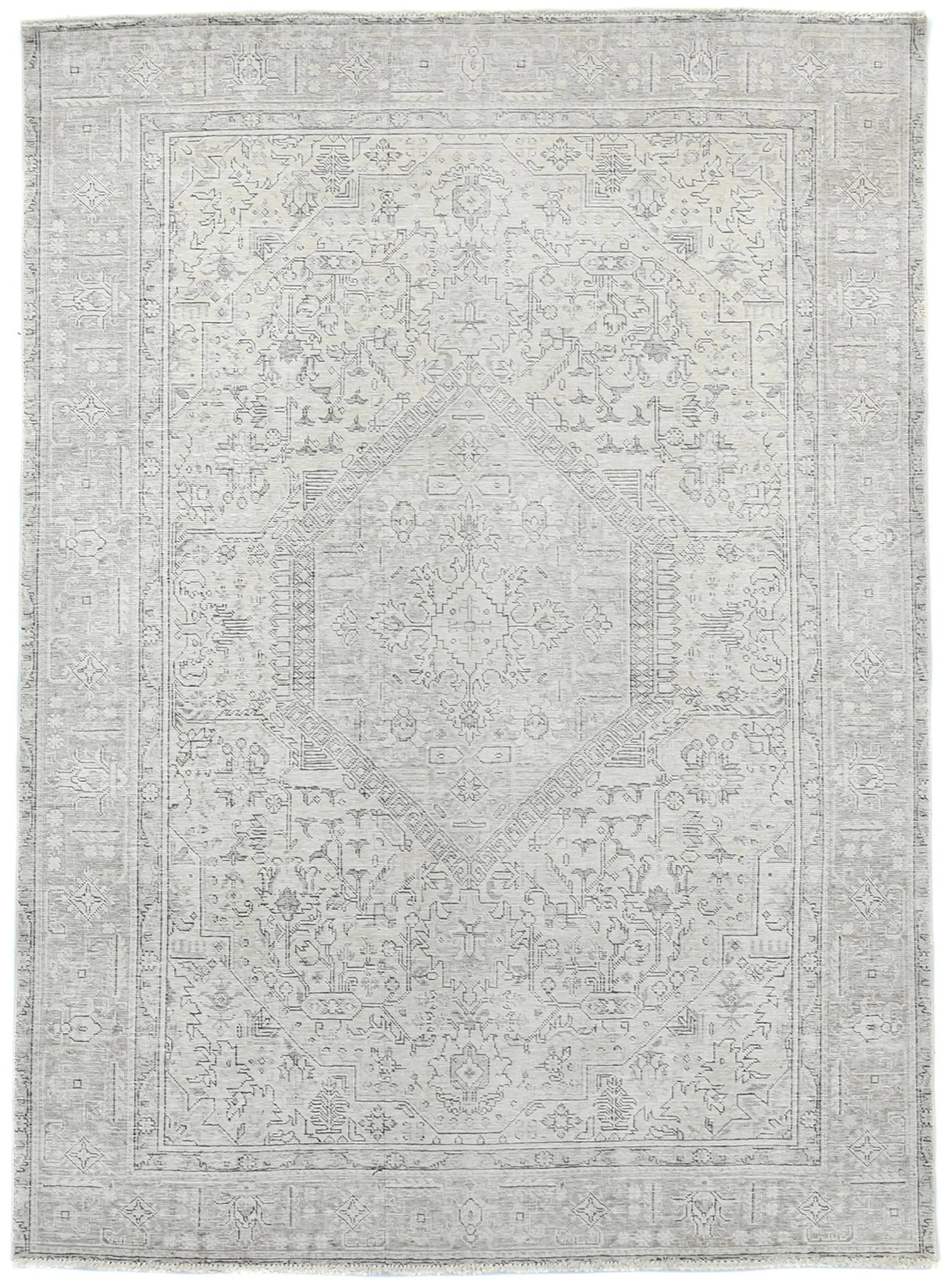 Antique Muted Beige Floral 6X9 Distressed Vintage Oriental Rug: Title:Antique Muted Beige Floral 6X9 Distressed Vintage Oriental Rug Description:Handmade 6X9 Beige Oriental rug made with vegetable dyes (fine wool pile and cotton foundation), superior knot count, a