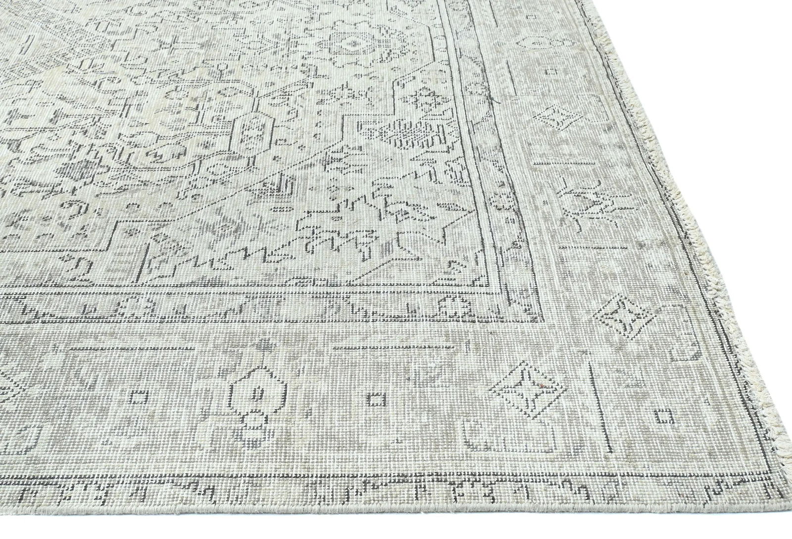 Antique Muted Beige Floral 6X9 Distressed Vintage Oriental Rug - 7