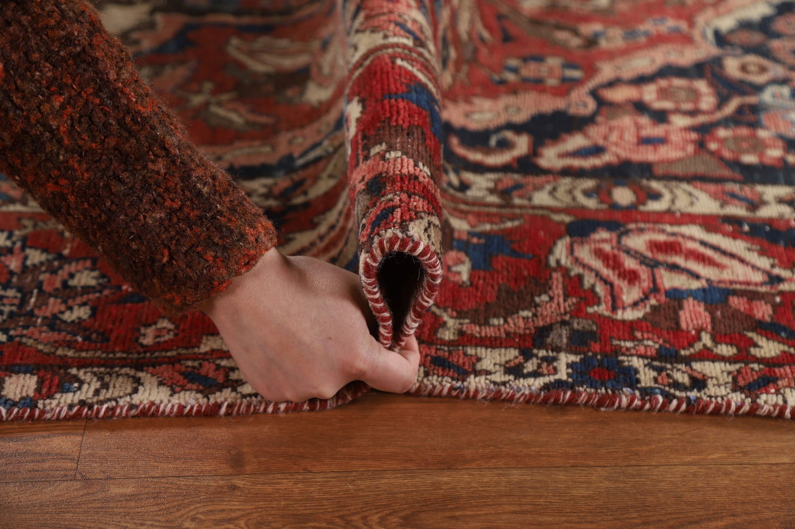 Antique Floral Bakhtiari Persian Area Rug 7x9 - 19