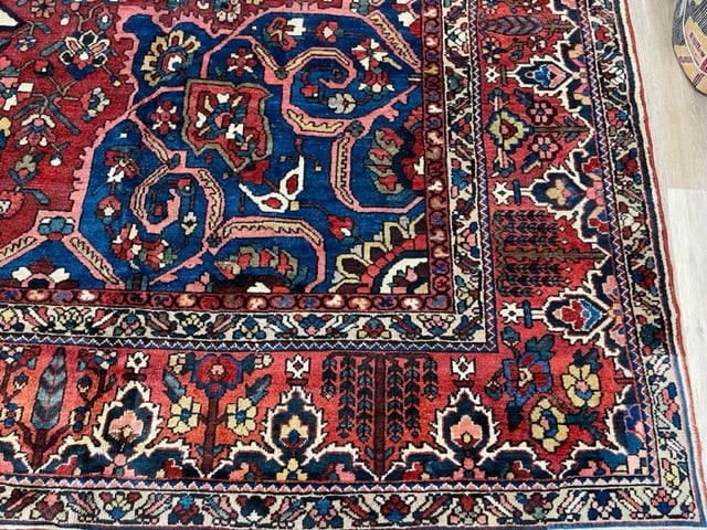 Antique large size Persian Bakhtiari Rug-3851 - 5