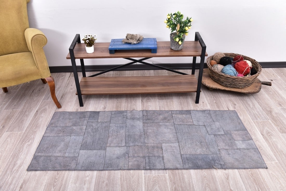 2'1'' x 5'8'' Turkish Vintage Hemp Rug - 240045 (1 of 13)