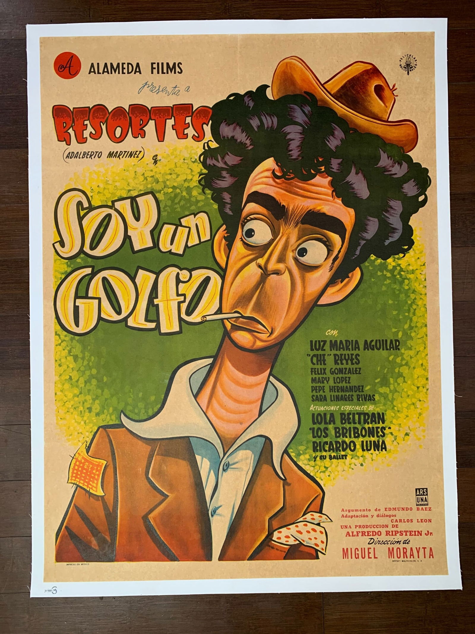 Soy un Golfo - Art by Cabral (1955) 27x37 Mexican Movie Poster LB: Title: Soy un Golfo - Art by Cabral (1955) 27x37 Mexican Movie Poster LB Description: Soy un Golfo - Art by Cabral (1955) 27x37 Mexican Movie Poster LB, Please refer to the attached photos to determin