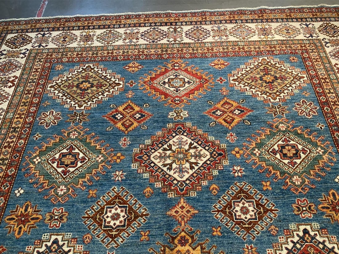 EXQUISITE FINE SUPER KAZAK RUG 8' x10'.5" - 4