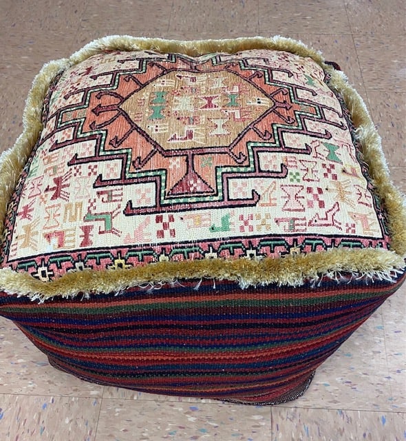 Highly Detailed Fine silk sumak kilim Rug Very Soft Wool cushion 1.8x1.8x1.3 h - 2