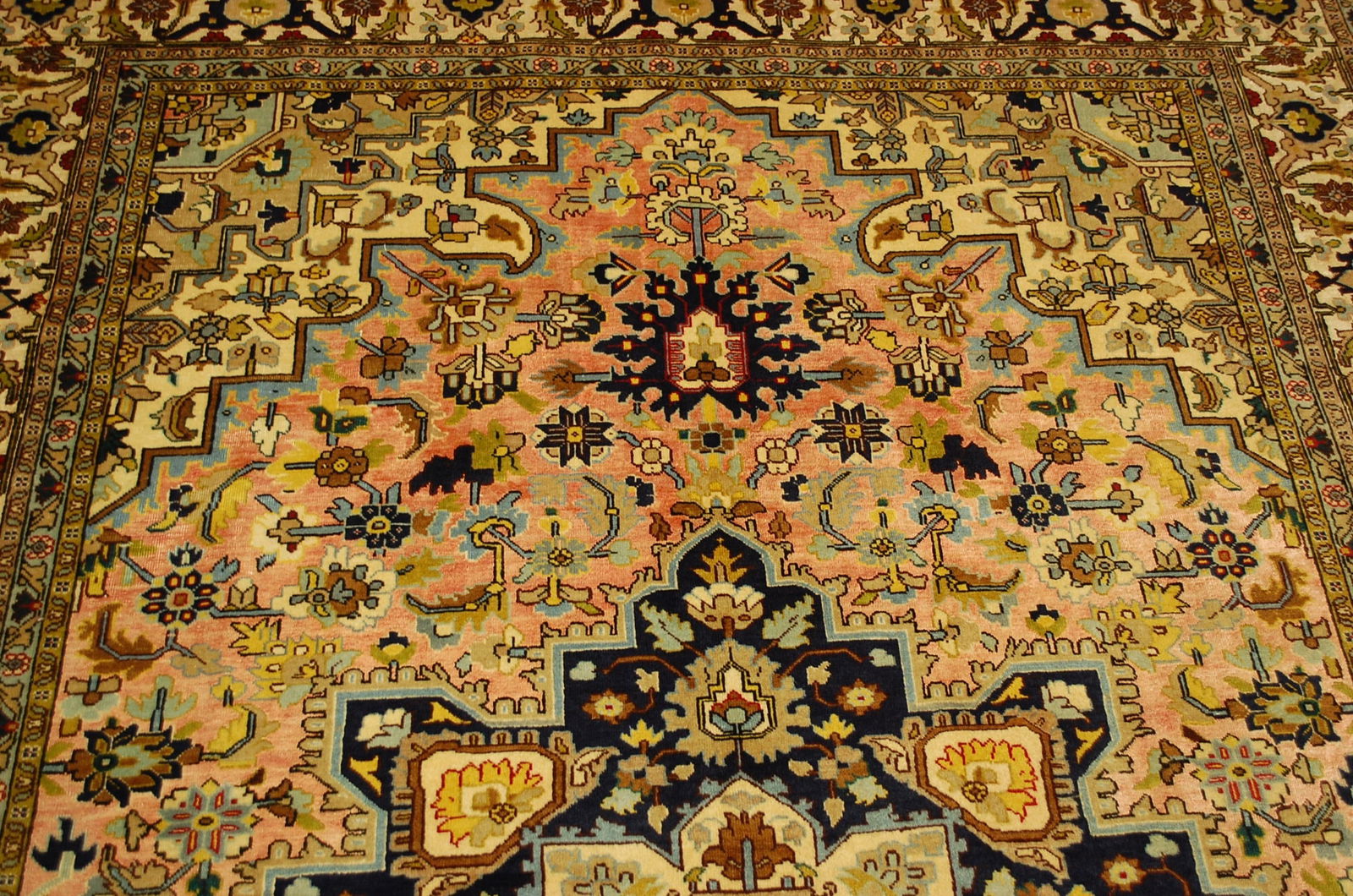CAUCASIAN RUG 6.6x9.7 - 5