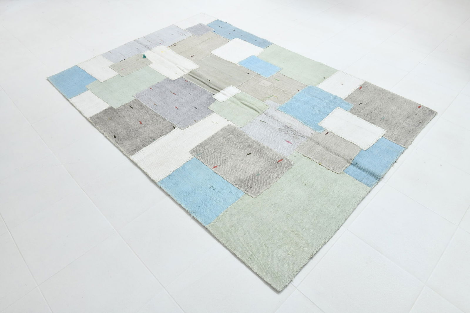 5'8'' x 8'3'' Turkish Handmade Kilim Rug - 1048 - 4