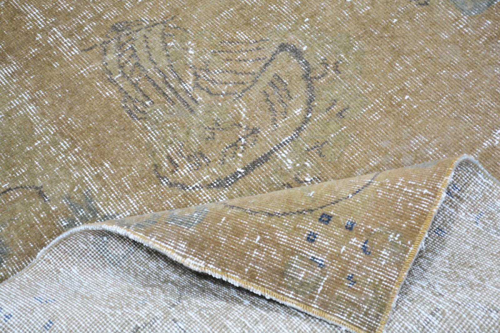 HAND KNOTTED WOOL ANATOLIAN RUG - 4