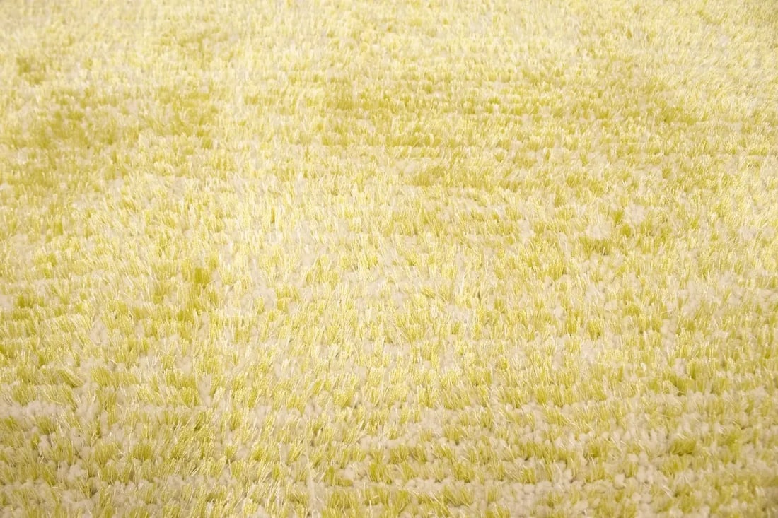 Solid Modern Design 5X8 Machine-Made Rug - 5