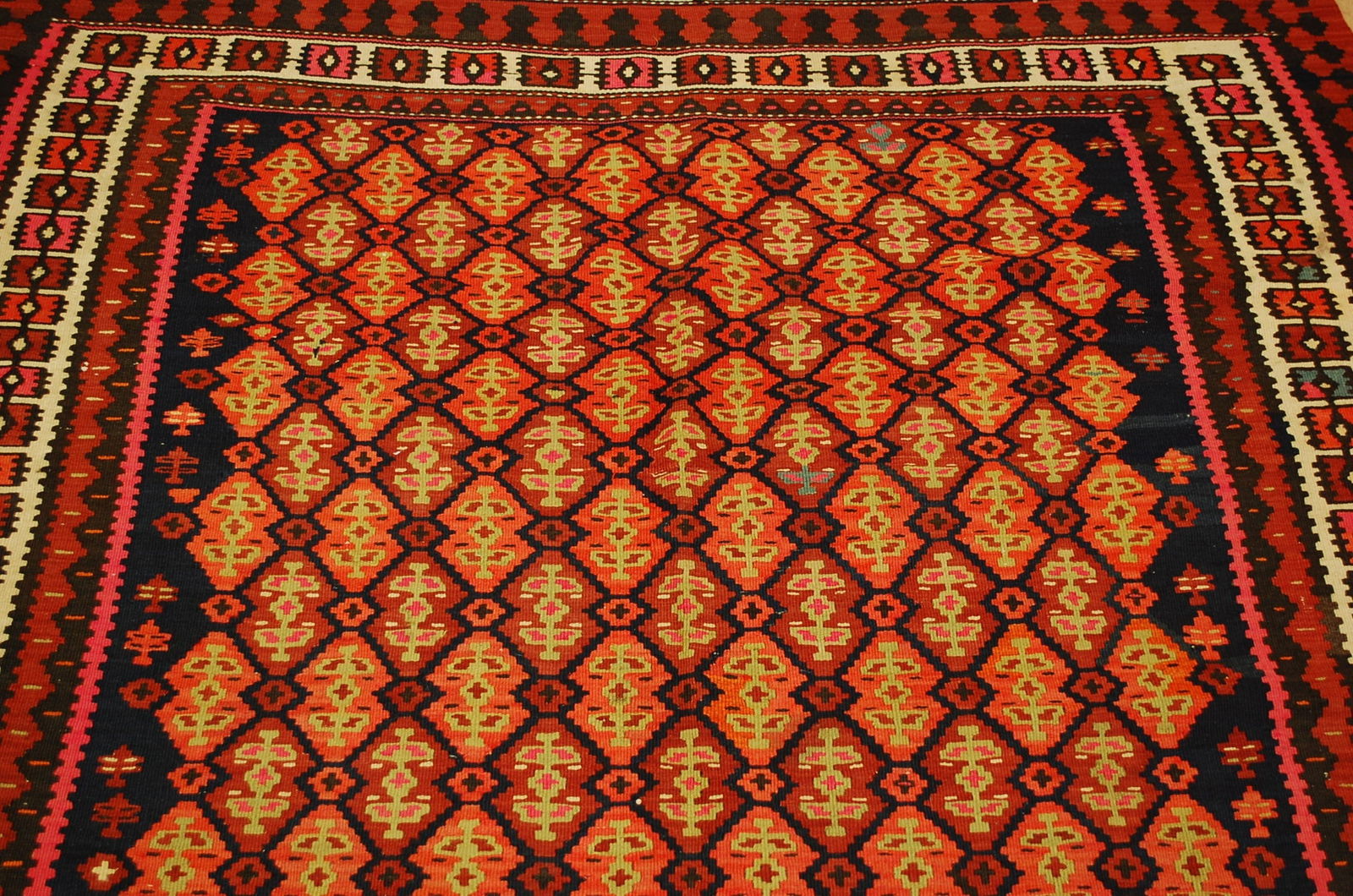 CAUCASIAN KILIM 5.3x9.7 - 3