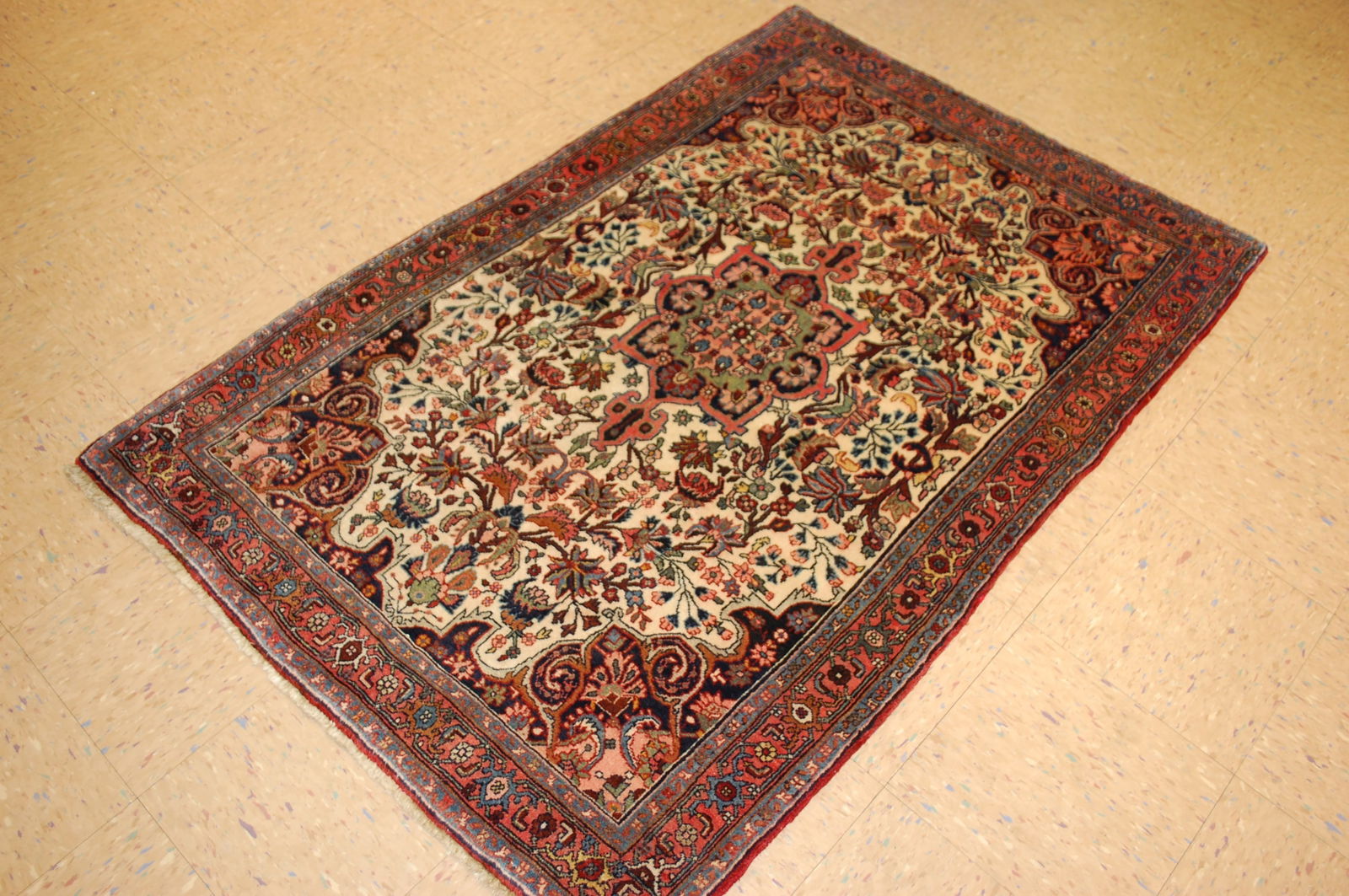PERSIAN BIJAR 3'5" x 5'2" - 2