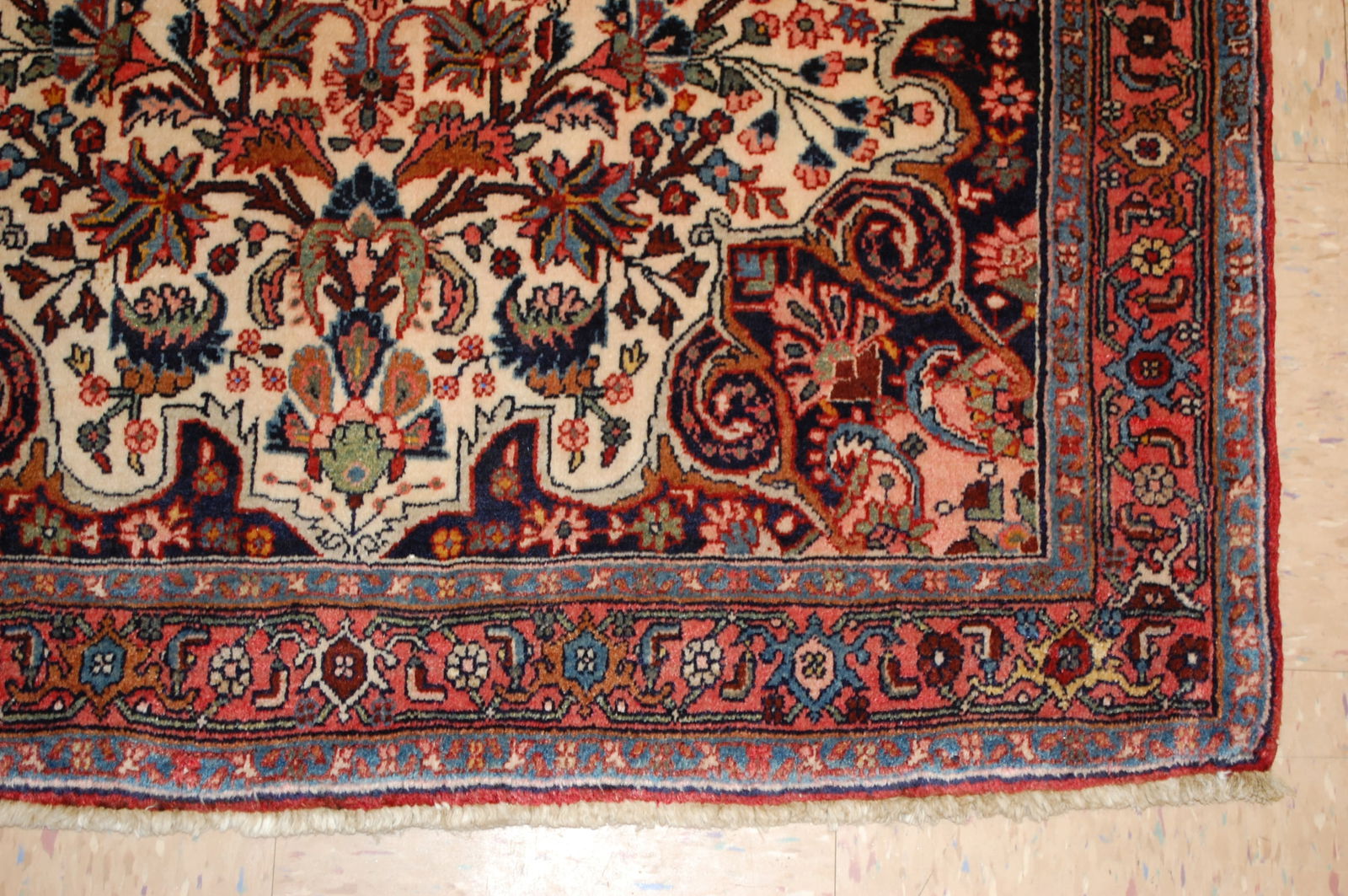 PERSIAN BIJAR 3'5" x 5'2" - 9