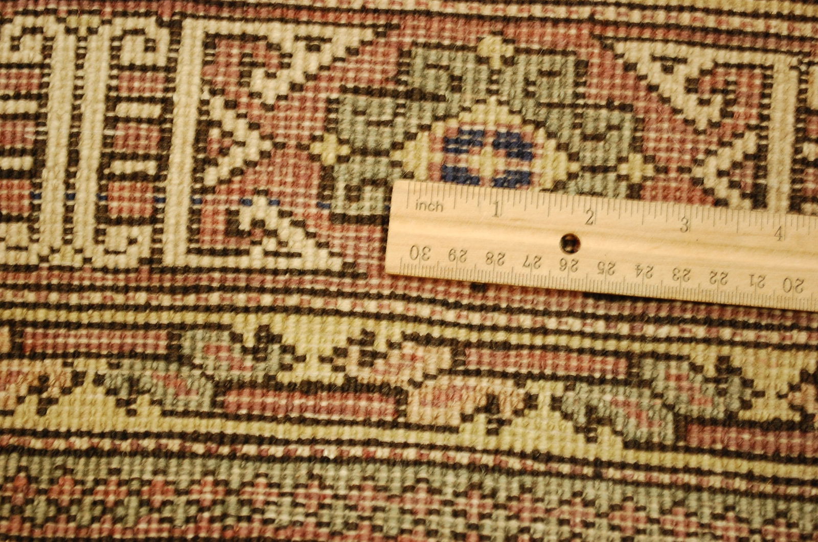 CAUCASIAN SHIRVAN RUG 5.5x8.10 - 11