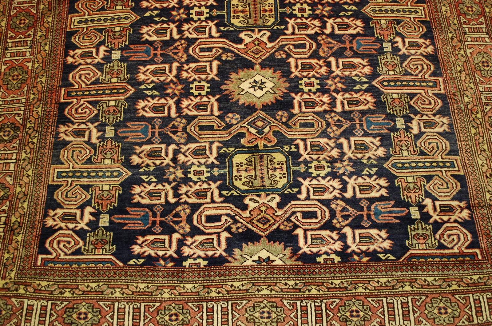 CAUCASIAN SHIRVAN RUG 5.5x8.10 - 4