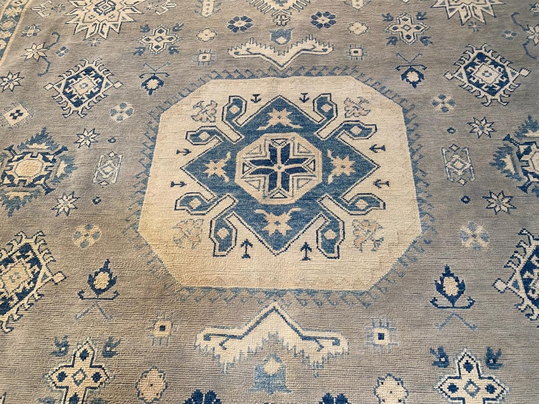 EXQUISITE FINE SUPER KAZAK RUG 8'.3"x10' - 3