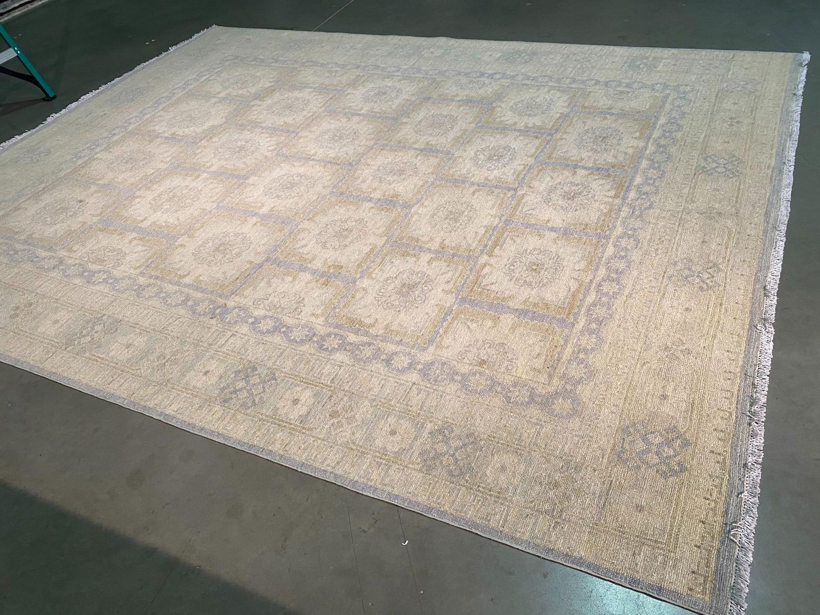 Fabulous Oushak Rug 7'.8" x9'.8" - 3