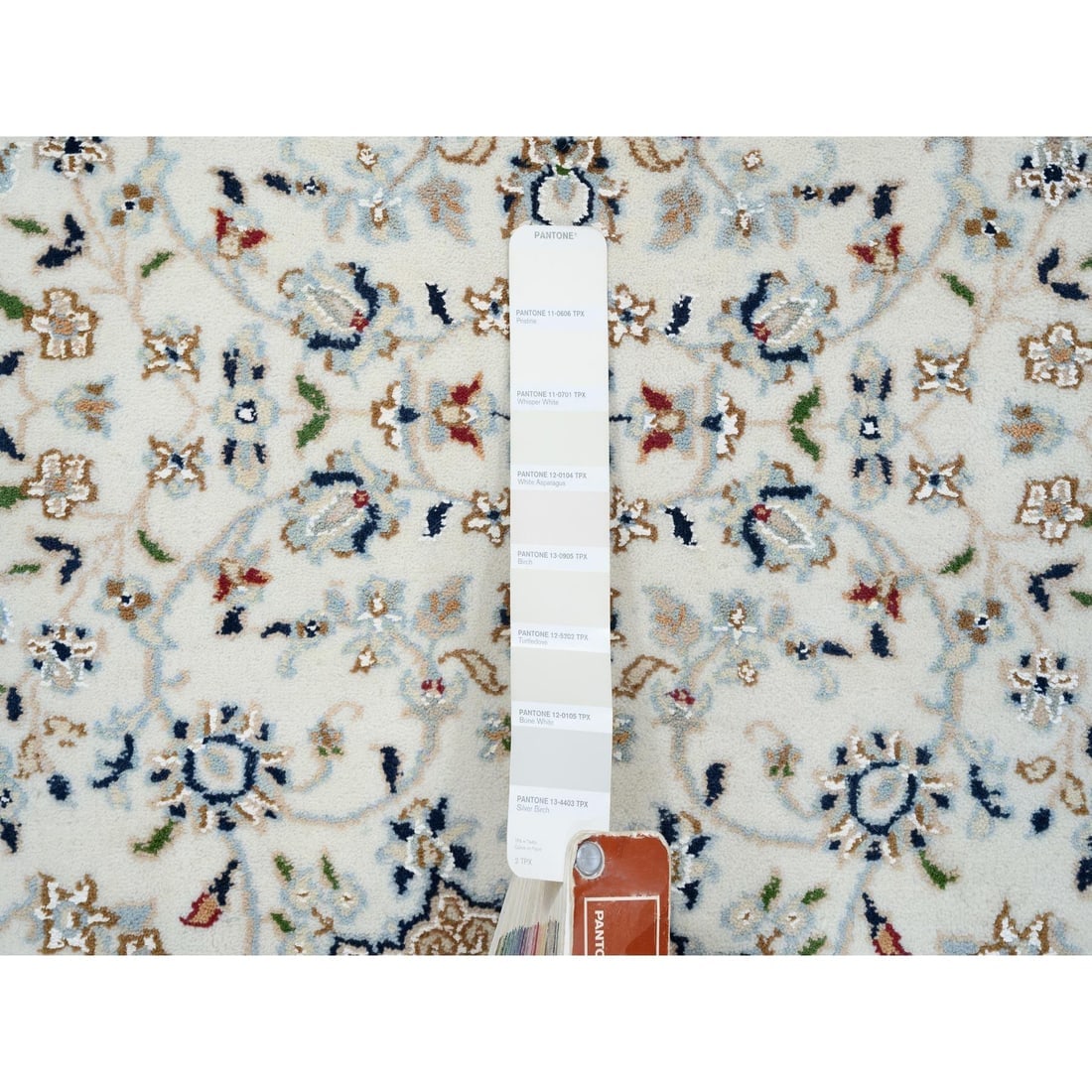 Ivory Nain Flower Design 250 KPSI Pure Wool Hand Knotted Runner Rug - 4