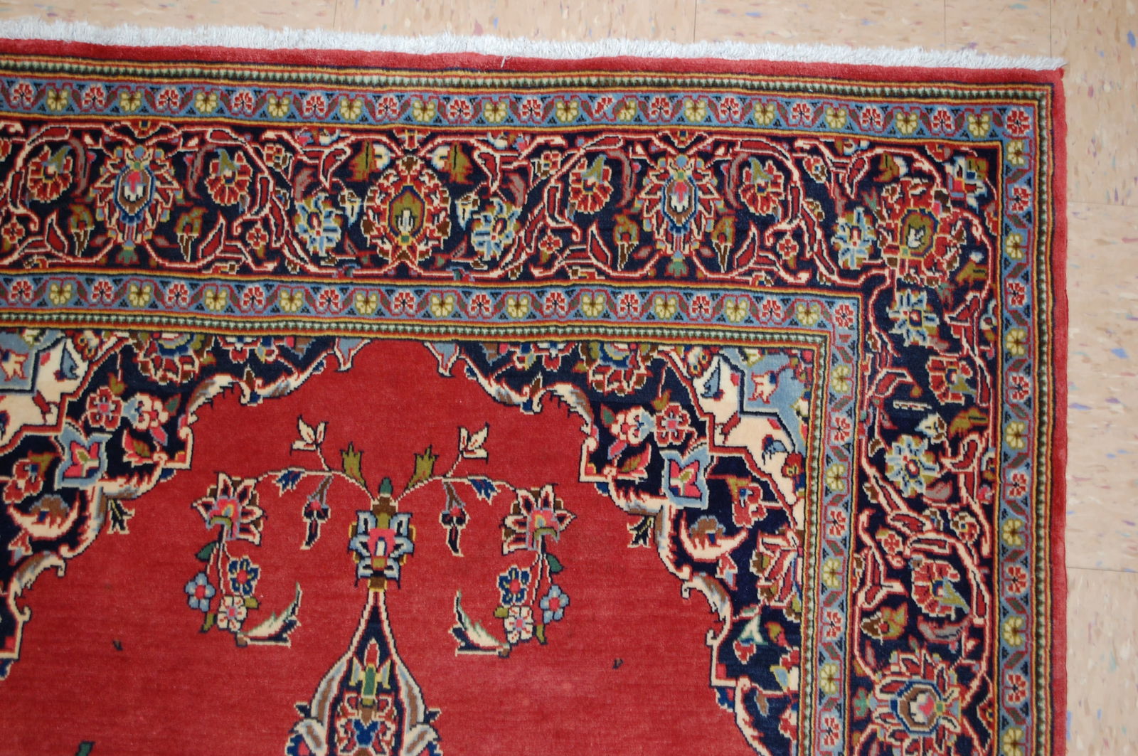 PERSIAN KESHAN RUG 2'7" x 3'3" - 7