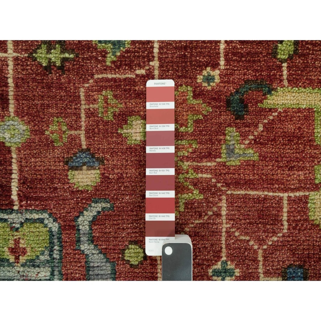 Falu Red Organic Wool Serapi Heris Hand-Knotted Oriental Rug - 7