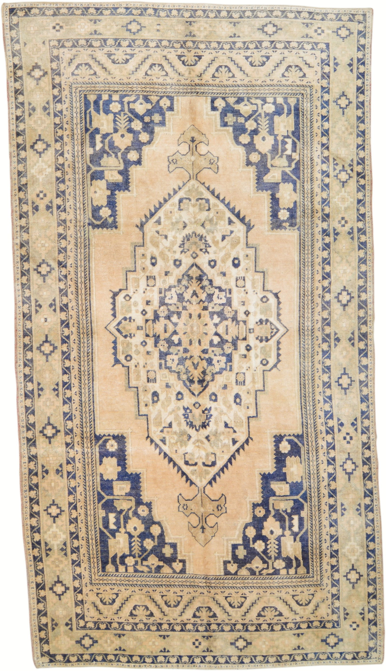 HAND KNOTTED WOOL OUSHAK RUG (1 of 6)