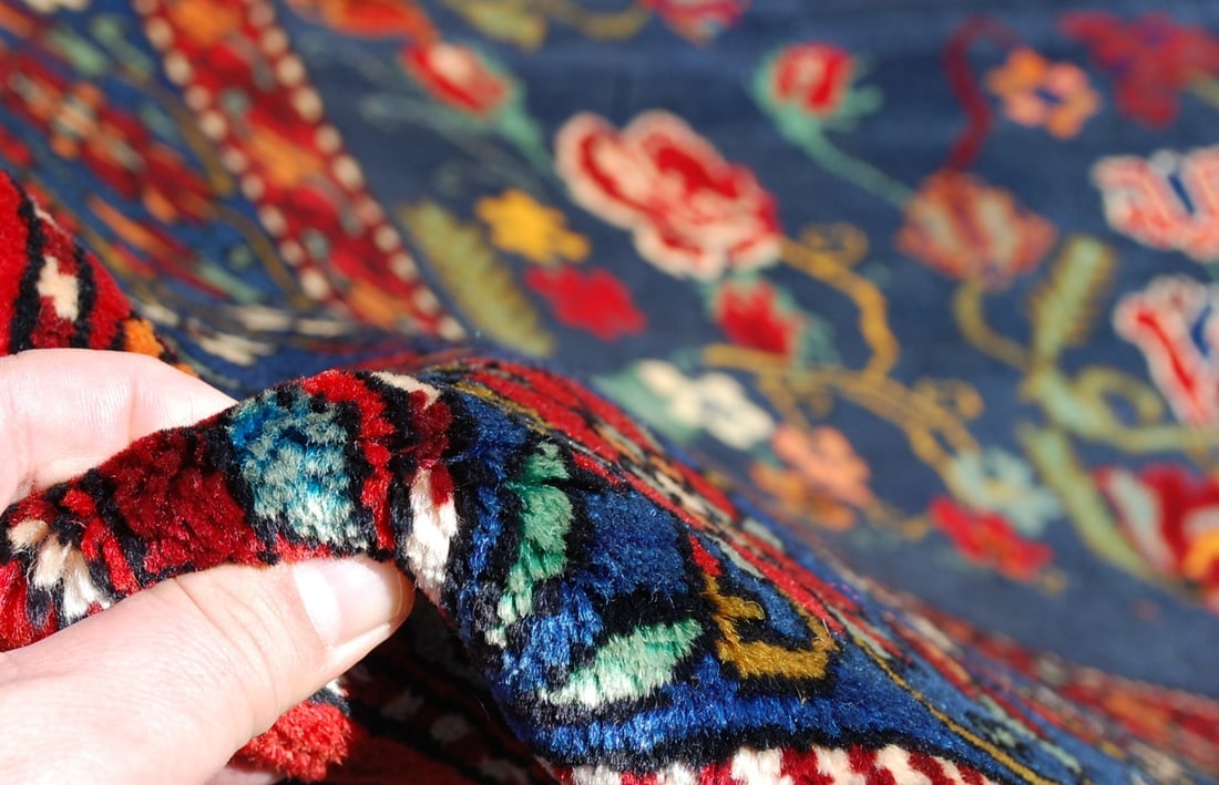 CAUCASIAN RUG 4.10x7.8 - 11