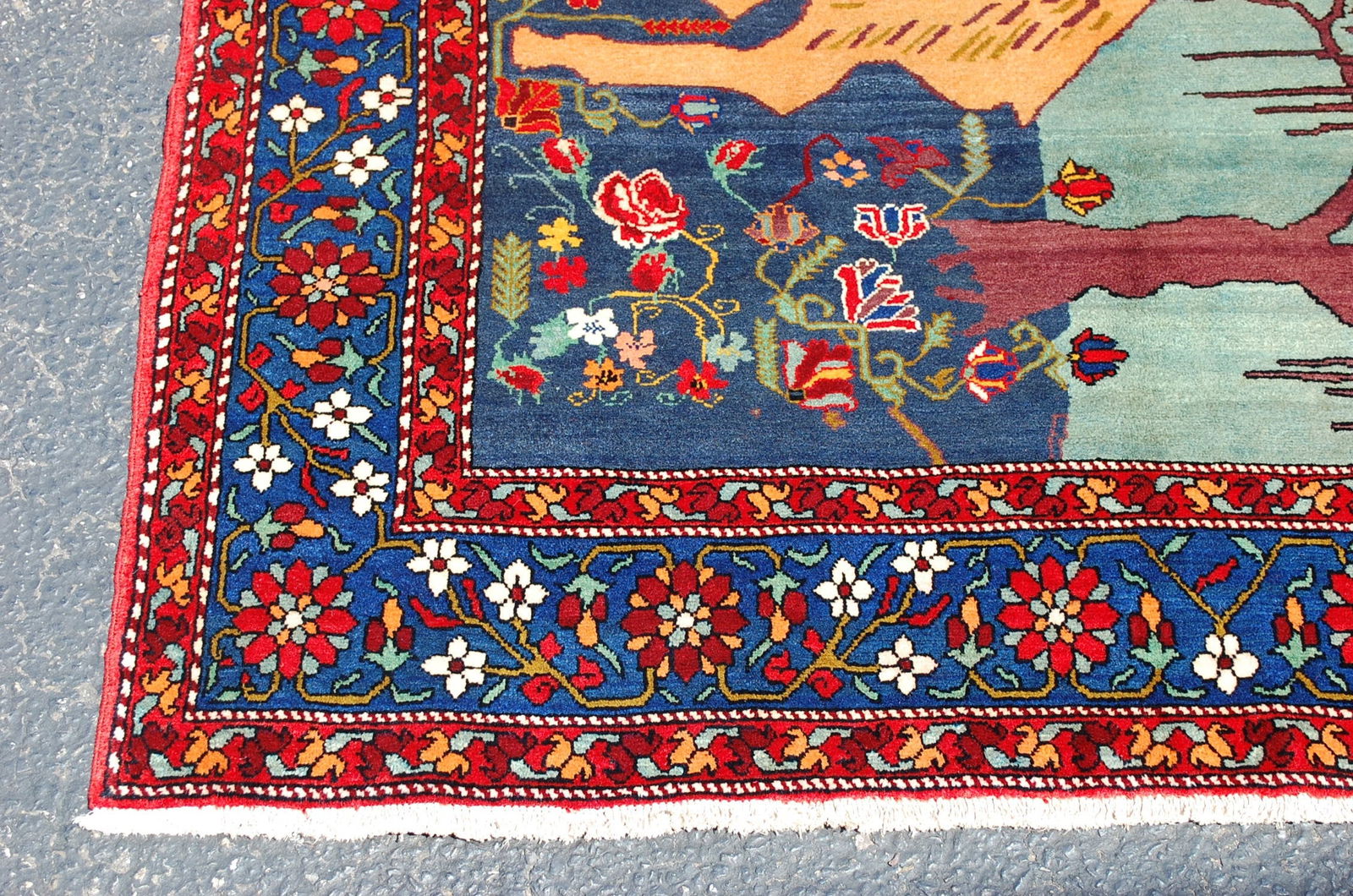 CAUCASIAN RUG 4.10x7.8 - 3