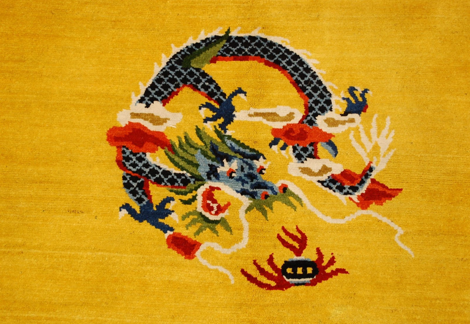 CHINESE BEIJING RUG 6x8.2 - 8