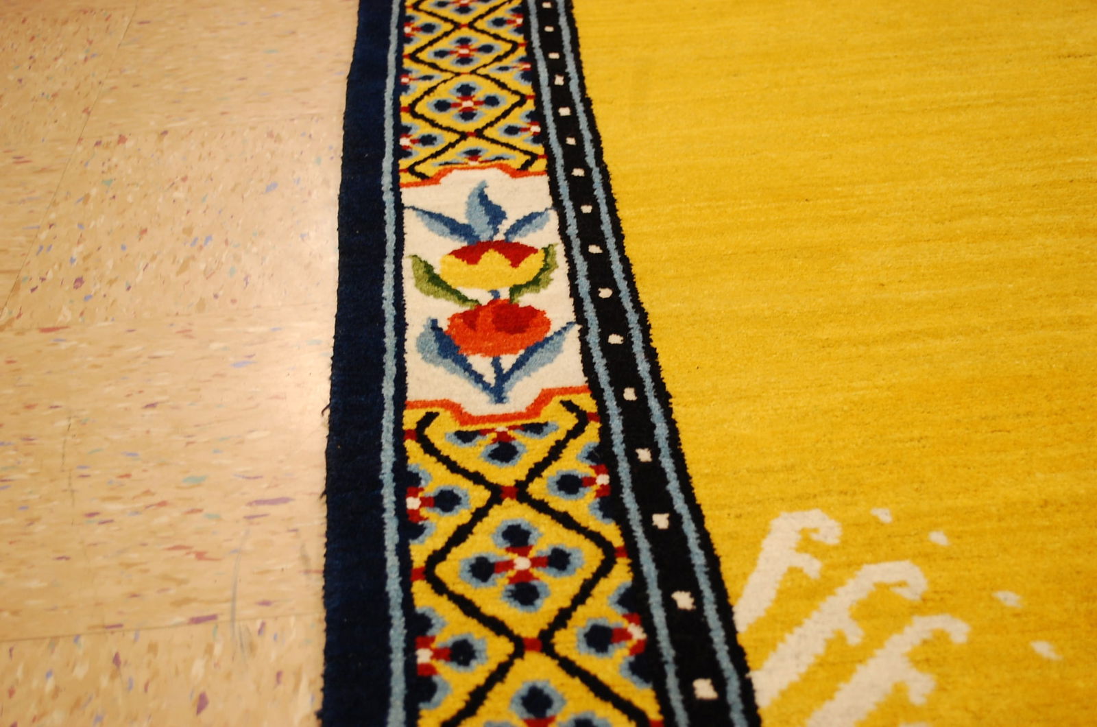 CHINESE BEIJING RUG 6x8.2 - 9