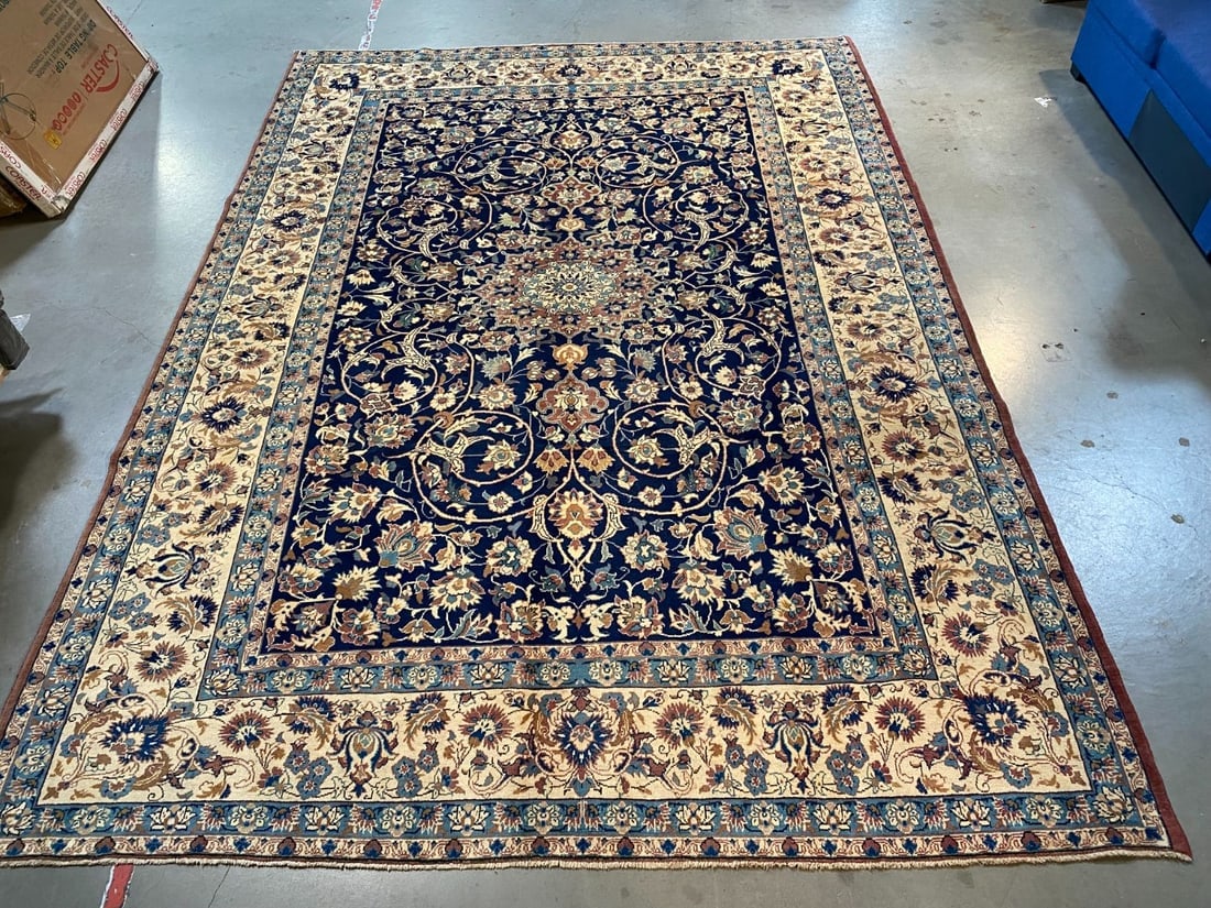Stunning Persian Rug 8.4x11.4 (1 of 10)