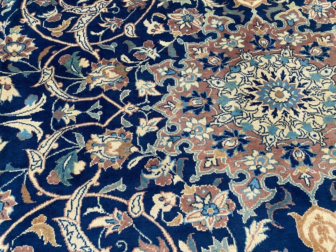 Stunning Persian Rug 8.4x11.4 - 3