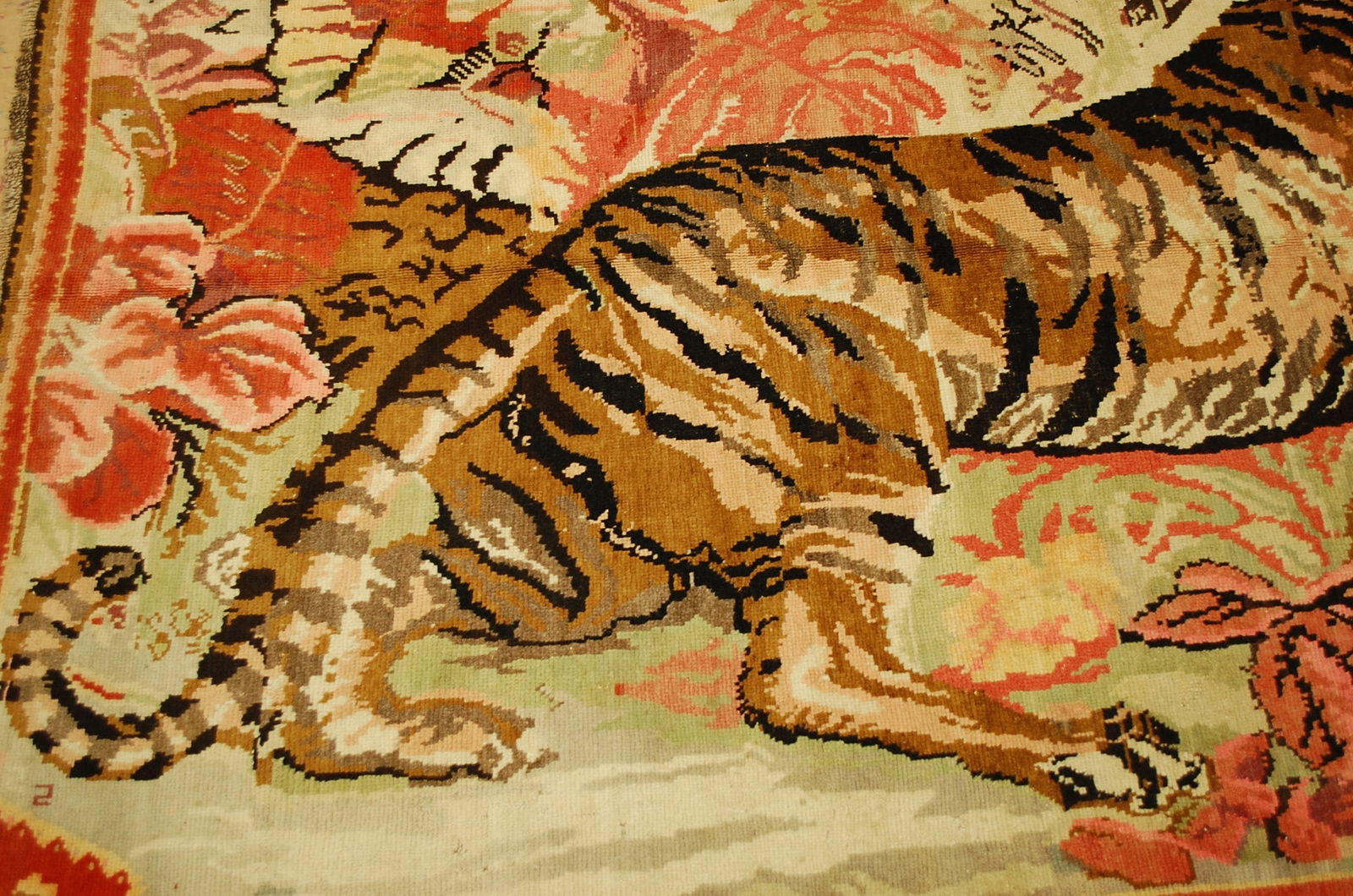 CAUCASIAN GHARABAGH_KARABAKH RUG 4.8x7.5 - 9