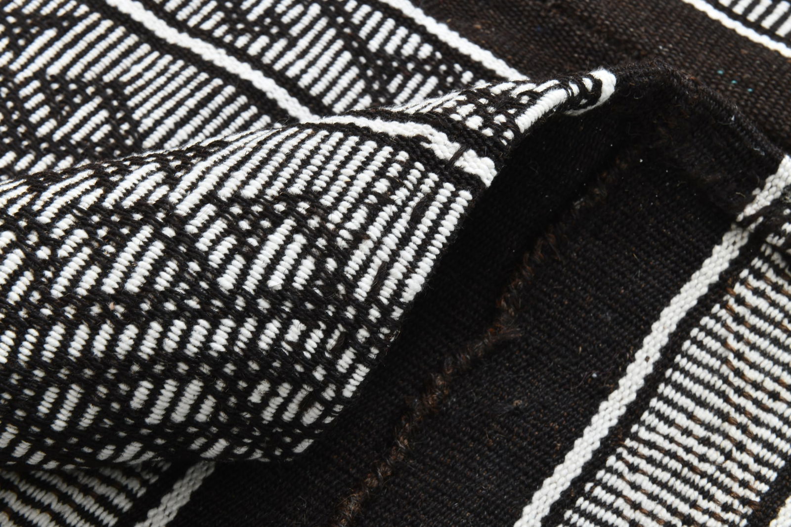 6'2'' x 7'10'' Turkish Flatweave Kilim Rug - 60585 - 19