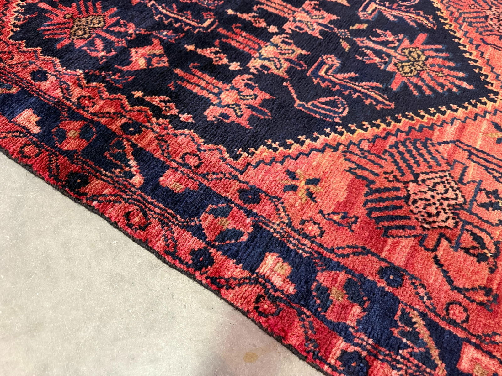 Magnificent Persian Hamedan 3.7x5.2 - 5