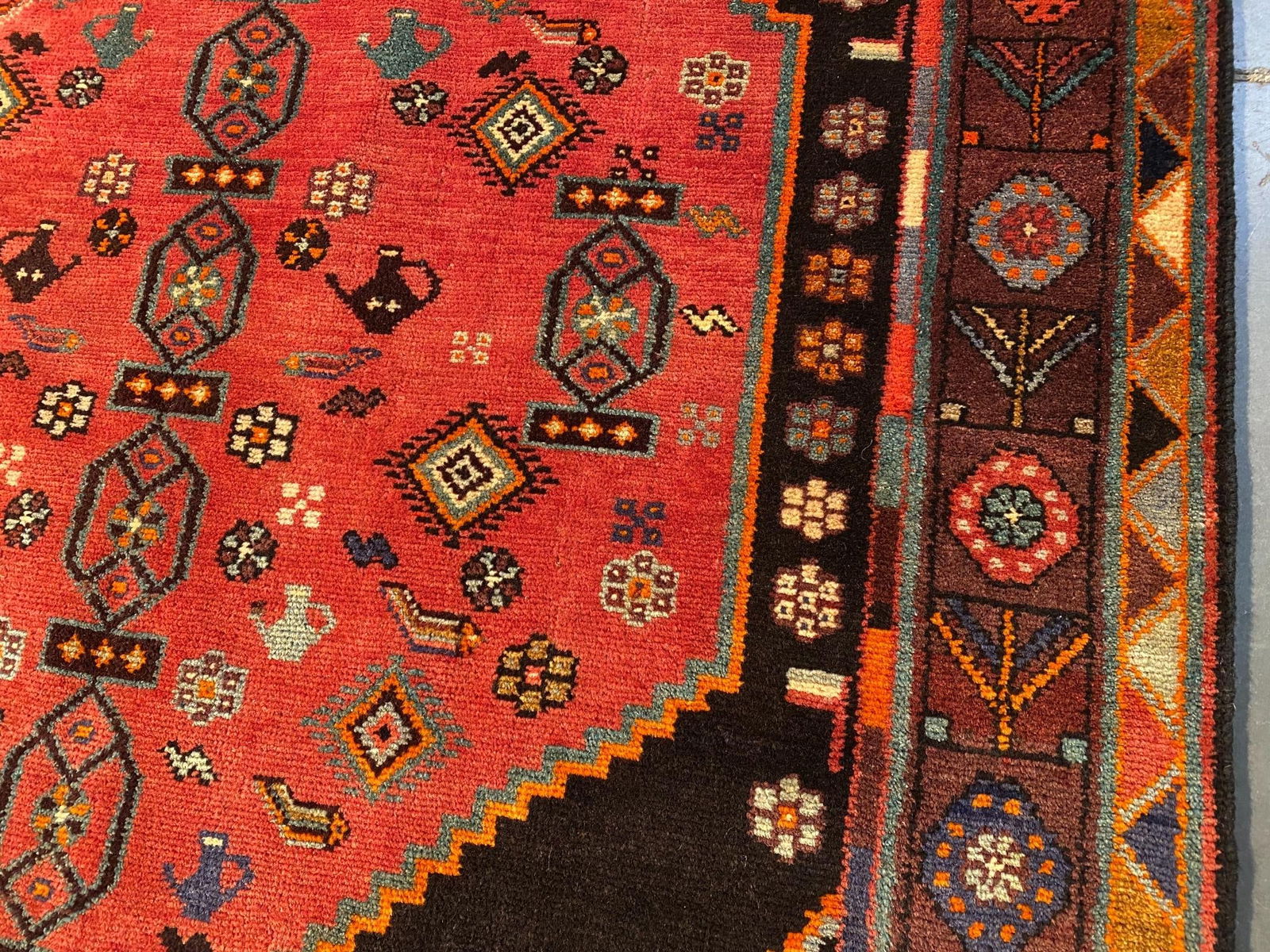 Stunning Persian Rug 4.5x10 - 6