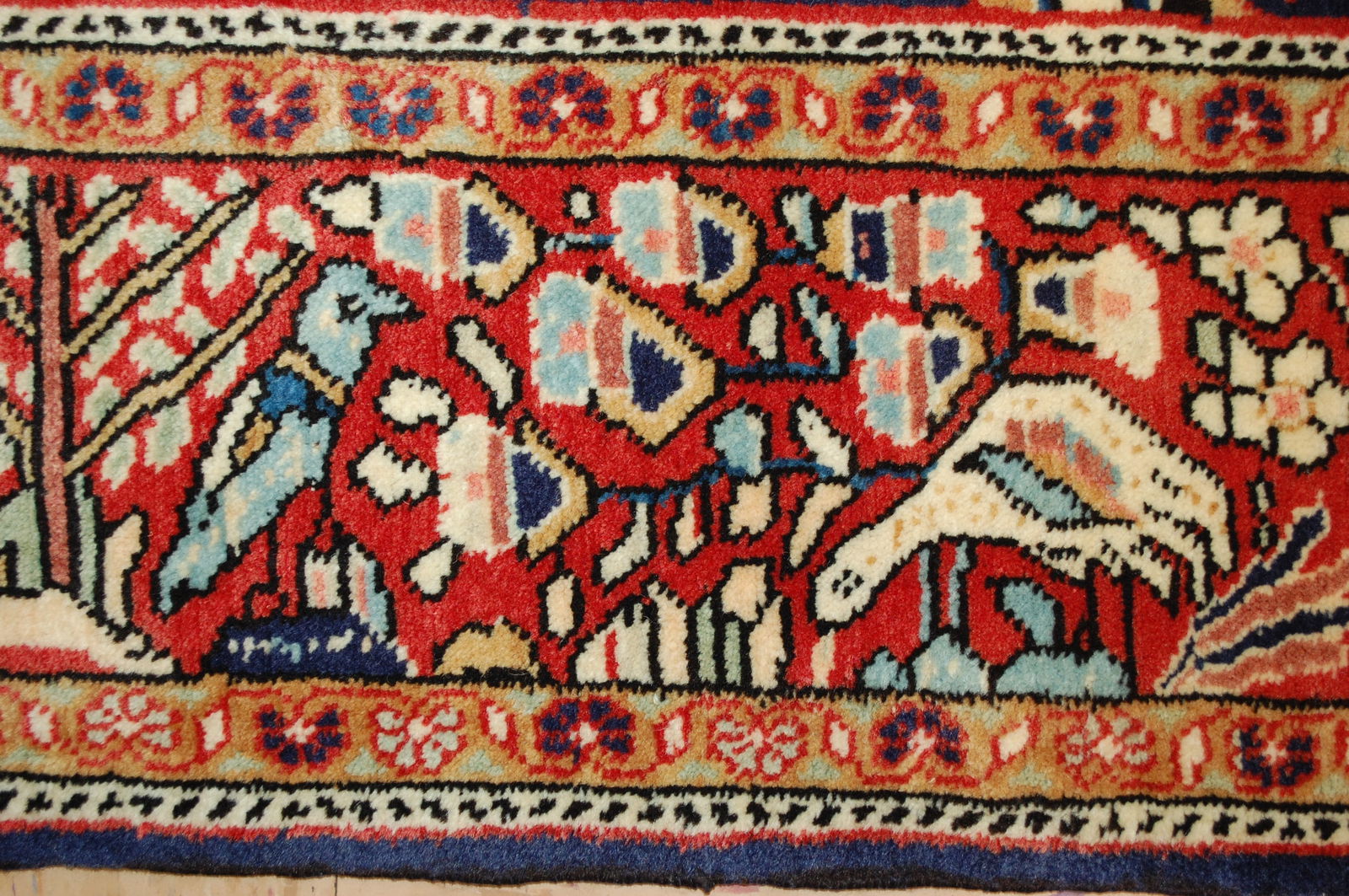 Persian SAROUK RUG 3'7" X 6'2" - 11