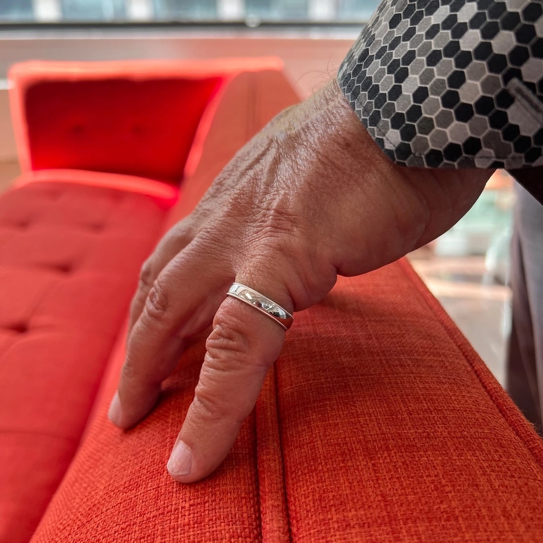 Men's Milgrain Edge Wedding Band Ring 14K White Gold, Size 9.25, 4.5 mm - 6